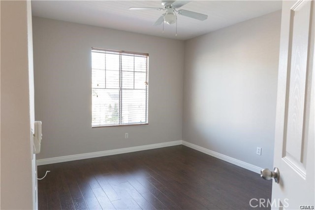 431 W Bay Street, Costa Mesa CA: https://media.crmls.org/medias/c0636469-cc55-4c31-b3cf-b885d9901361.jpg