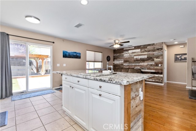 470 Kenton Court, Paso Robles CA: https://media.crmls.org/medias/c063cedc-43e6-4e9f-ba09-5b53e522fac8.jpg