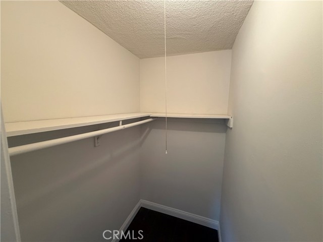 Detail Gallery Image 11 of 18 For 2530 Carmona, Los Angeles,  CA 90016 - 3 Beds | 1 Baths