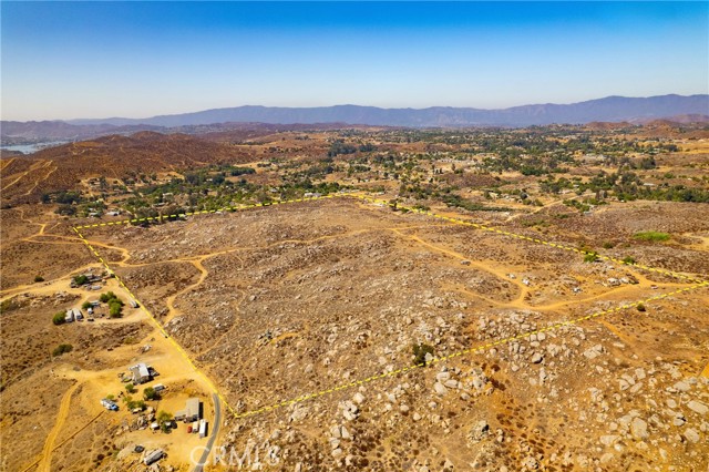 0 Herbert, Perris CA: https://media.crmls.org/medias/c0642ec0-33aa-408e-9301-9de8a94058a3.jpg
