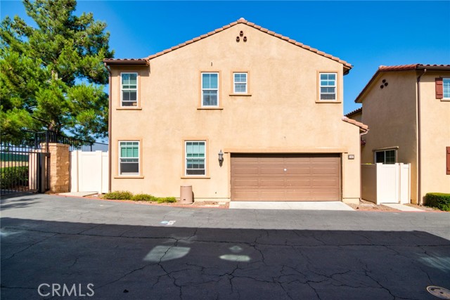 Detail Gallery Image 1 of 38 For 2493 Bruin Pl, Upland,  CA 91786 - 4 Beds | 3/1 Baths