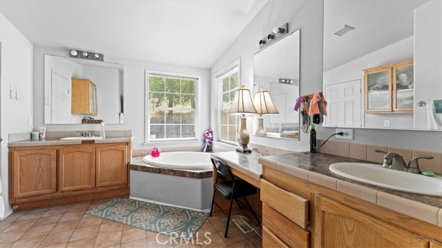 Detail Gallery Image 28 of 49 For 2588 Pinecrest Rd, Oroville,  CA 95966 - 4 Beds | 3 Baths