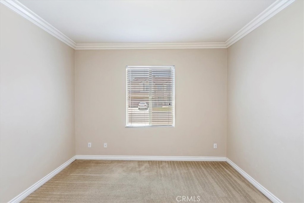 MLS #OC25117971 img 15