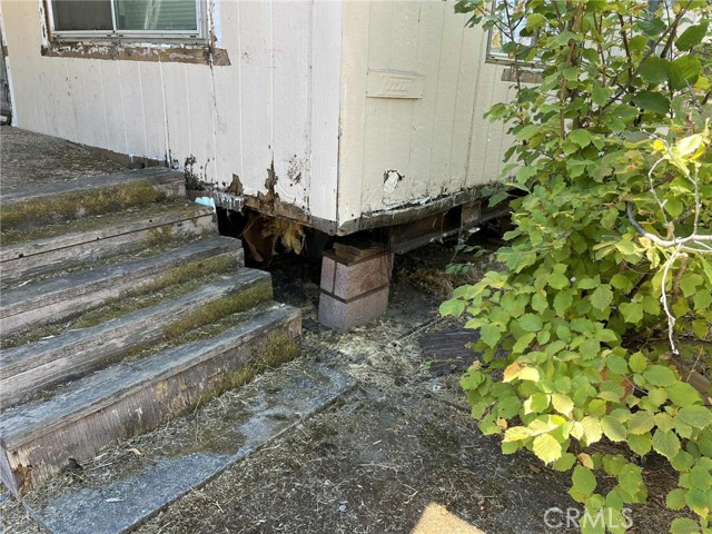 Detail Gallery Image 10 of 19 For 6145 2nd Ave, Lucerne,  CA 95458 - 2 Beds | 1 Baths