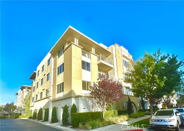 13022 Central Ave #301, Hawthorne, CA 90250