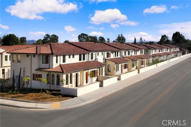 Detail Gallery Image 20 of 21 For 126 N New Ave #8,  Monterey Park,  CA 91755 - 3 Beds | 2/1 Baths