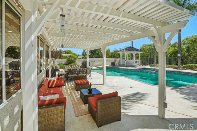 Detail Gallery Image 36 of 41 For 26012 Franklin Ln, Stevenson Ranch,  CA 91381 - 4 Beds | 3 Baths