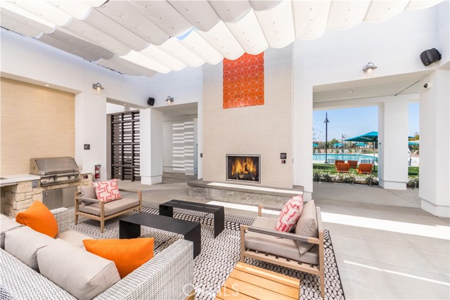 4191 S. WINWOOD PASEO S, Ontario CA: https://media.crmls.org/medias/c06982c7-0644-49a1-9f95-733c7a1872b3.jpg