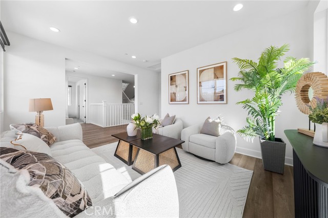 Detail Gallery Image 31 of 75 For 27 Alessio, Lake Forest,  CA 92630 - 5 Beds | 4/2 Baths