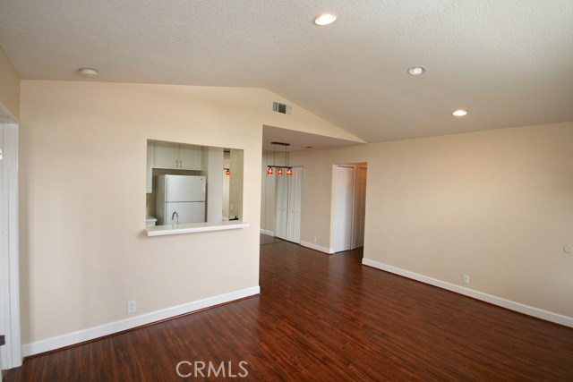 63 Gaviota, Rancho Santa Margarita CA: https://media.crmls.org/medias/c069e700-96c1-4c4d-897e-a78af1d2ec11.jpg