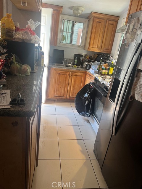 474 N Euclid Avenue, Pasadena CA: https://media.crmls.org/medias/c069ee35-9916-4f7f-b316-69ece58292bf.jpg