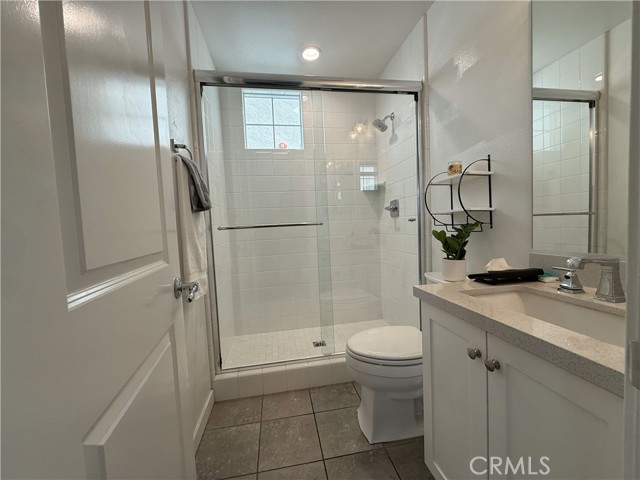 Detail Gallery Image 16 of 48 For 2630 Luminous Ln, Costa Mesa,  CA 92626 - 5 Beds | 3 Baths