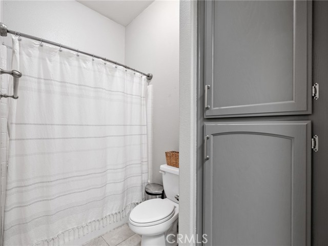 Detail Gallery Image 23 of 43 For 13290 Country Club Dr, Victorville,  CA 92395 - 3 Beds | 2 Baths