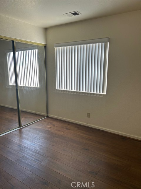 1151 Tori Drive, Hemet CA: https://media.crmls.org/medias/c06be1e2-8449-48fd-acc0-83235035d191.jpg