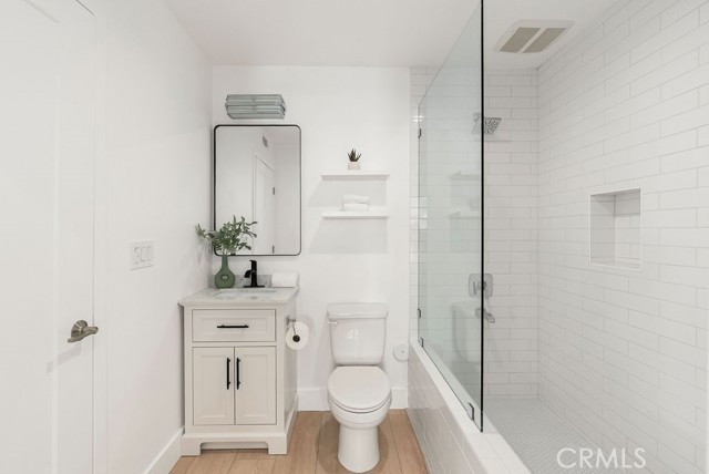 608 Malibu, Costa Mesa CA: https://media.crmls.org/medias/c06c1ec1-d7d4-4f71-a754-ec06a7204968.jpg