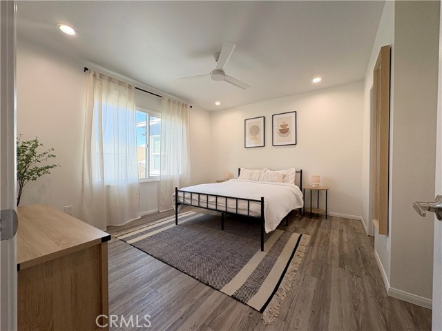 813 W Beach Avenue, Inglewood CA: https://media.crmls.org/medias/c06c513d-518b-4509-ac00-5d97b4222b27.jpg