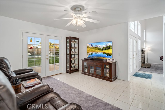 Detail Gallery Image 15 of 55 For 6021 Country Ln, Lancaster,  CA 93536 - 4 Beds | 3 Baths