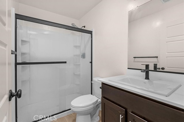 Detail Gallery Image 23 of 51 For 2520 S Spruce St, Visalia,  CA 93292 - 4 Beds | 2/1 Baths