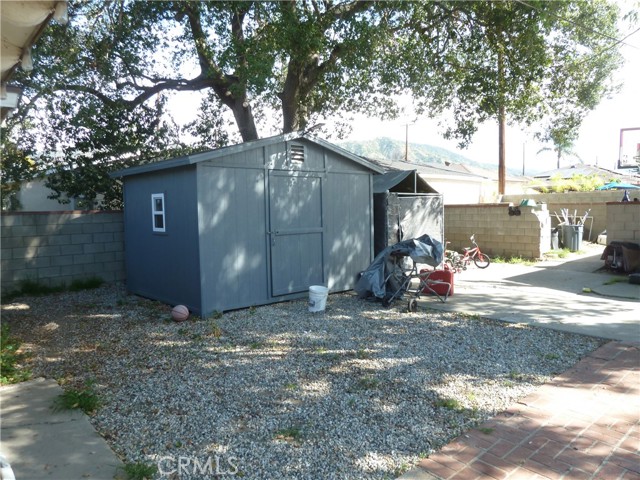 Detail Gallery Image 18 of 25 For 936 N Enid, Azusa,  CA 91702 - 4 Beds | 2 Baths