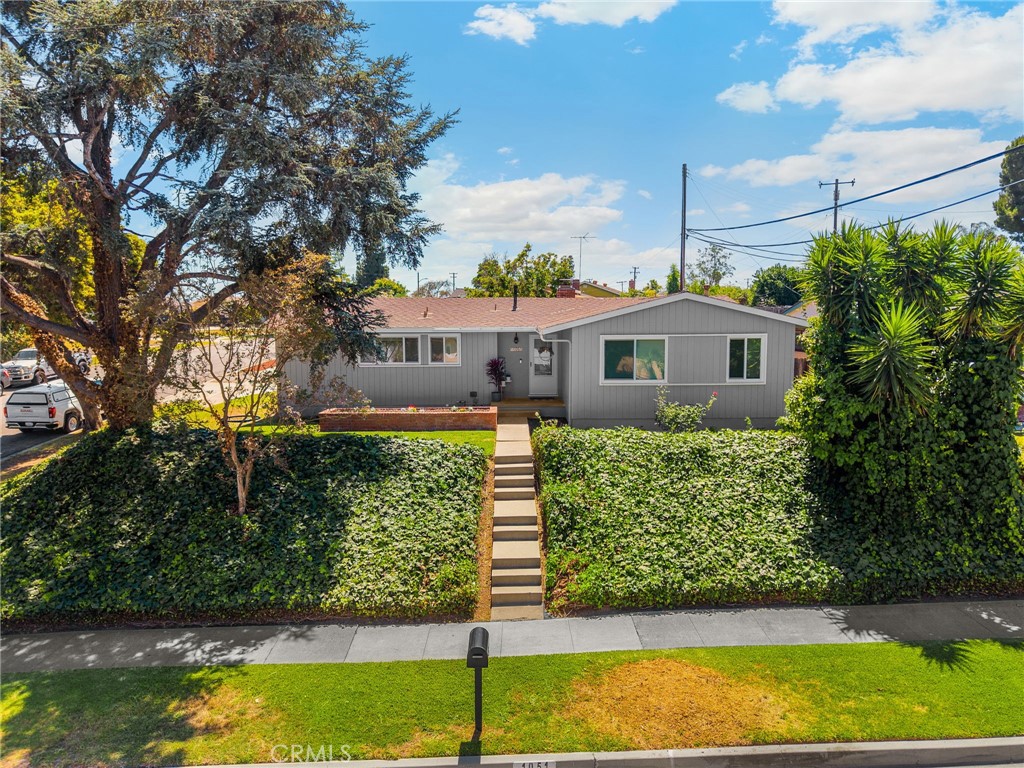 1051 Russell Street
