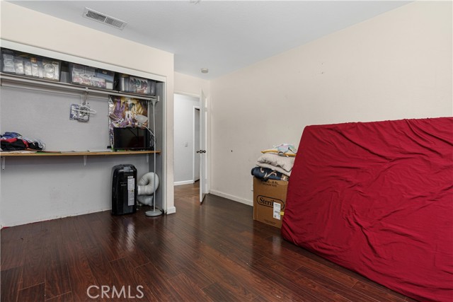 Detail Gallery Image 16 of 30 For 260 Mahogany, San Jacinto,  CA 92582 - 4 Beds | 2/1 Baths