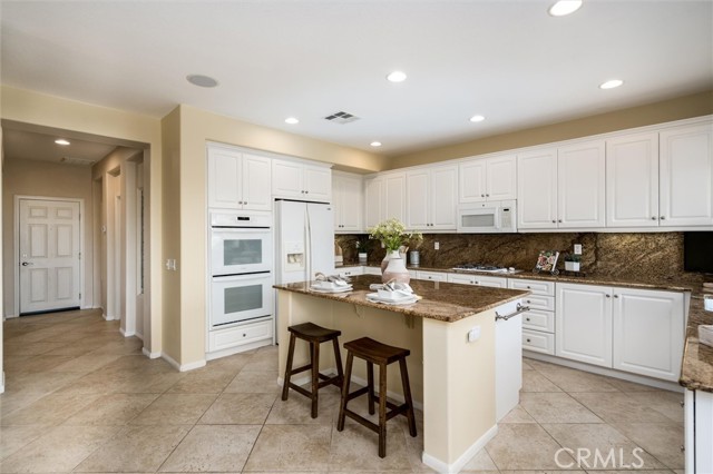 Image 19 of 75 For 33850 Sattui Street