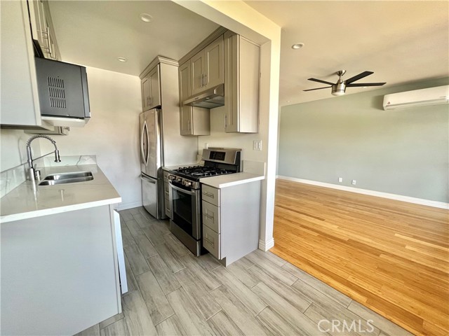 MLS# OC23032989