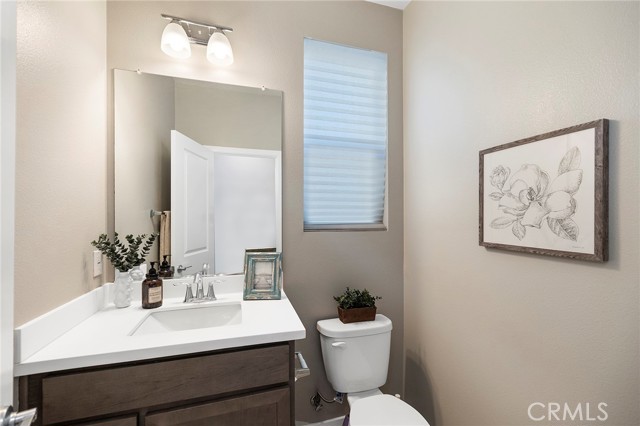 Detail Gallery Image 15 of 62 For 4893 S Tangerine Way, Ontario,  CA 91762 - 4 Beds | 2/1 Baths