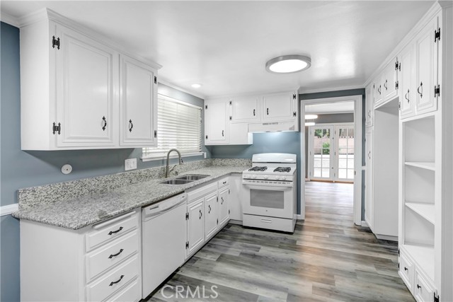 65 Pinewood Avenue photo 8