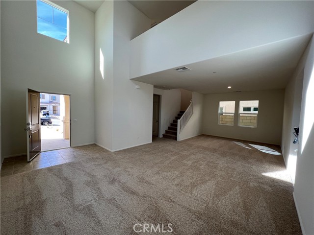 Detail Gallery Image 5 of 13 For 12919 Claremore St, Victorville,  CA 92392 - 3 Beds | 2/1 Baths