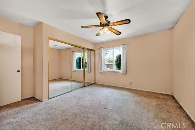 1309 N Linwood Avenue, Santa Ana CA: https://media.crmls.org/medias/c072a7d5-a9d4-445e-b7f7-75e7be069acb.jpg