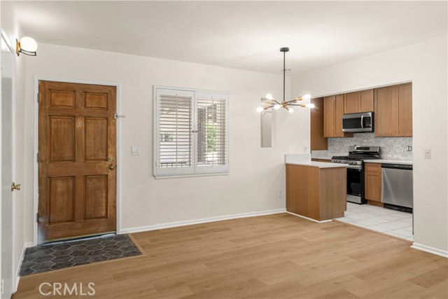981 Russell Street, La Habra CA: https://media.crmls.org/medias/c0734c86-556b-43d9-b86b-4c4643606d8c.jpg