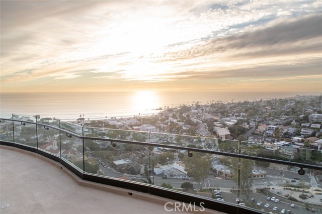 Detail Gallery Image 30 of 45 For 648 Mystic Vw, Laguna Beach,  CA 92651 - 5 Beds | 3/2 Baths