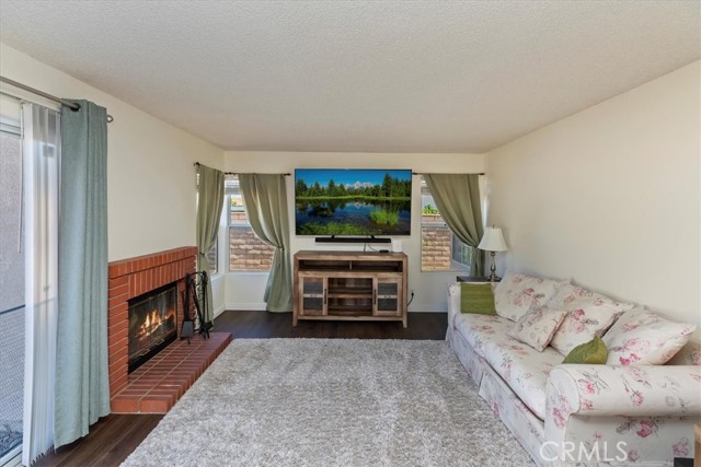 Detail Gallery Image 22 of 56 For 2450 via Pacifica, Corona,  CA 92882 - 4 Beds | 3 Baths