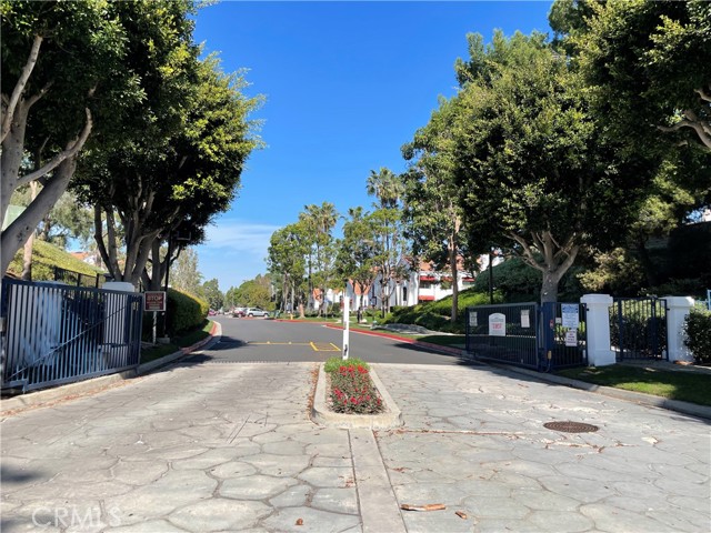 Detail Gallery Image 46 of 52 For 7442 Coho #106,  Huntington Beach,  CA 92648 - 4 Beds | 3/1 Baths