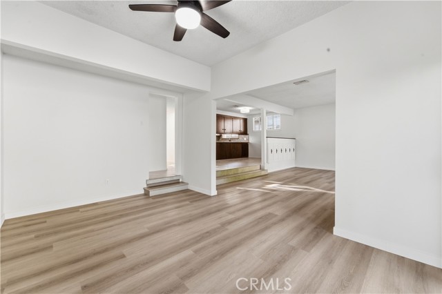 Detail Gallery Image 19 of 43 For 8828 Collett, North Hills,  CA 91343 - 3 Beds | 2 Baths