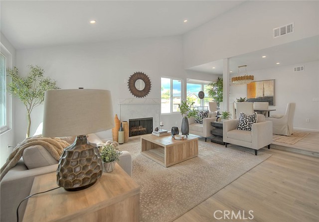 Detail Gallery Image 5 of 49 For 1502 Hedgepath, Hacienda Heights,  CA 91745 - 6 Beds | 4 Baths