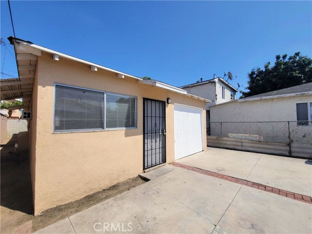 1231 E South St, Long Beach, CA 90805