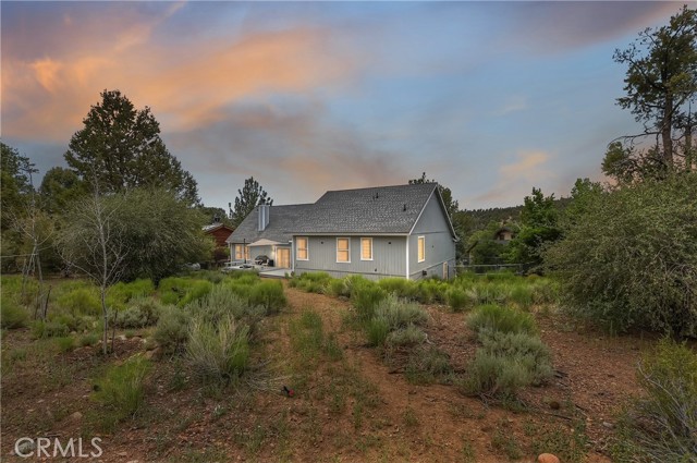 Detail Gallery Image 4 of 50 For 1285 Skyview Ct, Big Bear City,  CA 92314 - 3 Beds | 2 Baths