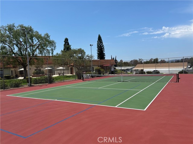 Detail Gallery Image 32 of 34 For 2851 Rolling Hills Dr #1,  Fullerton,  CA 92835 - 3 Beds | 2 Baths