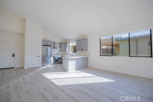 Detail Gallery Image 13 of 40 For 2608 Honolulu Ave #212,  Montrose,  CA 91020 - 2 Beds | 2 Baths