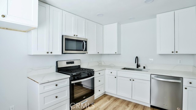 1113 S Golden West Avenue, Santa Ana CA: https://media.crmls.org/medias/c078d8a3-ad15-4829-a1cc-f4c6ae8785da.jpg