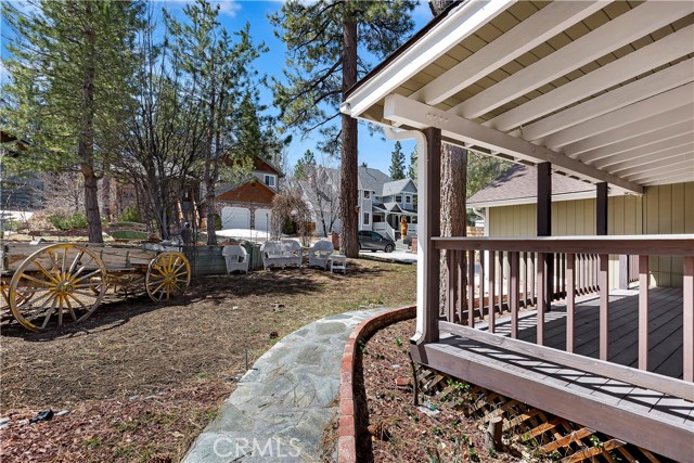 Detail Gallery Image 4 of 28 For 42736 Tannenbaum Pl, Big Bear Lake,  CA 92315 - 3 Beds | 3 Baths