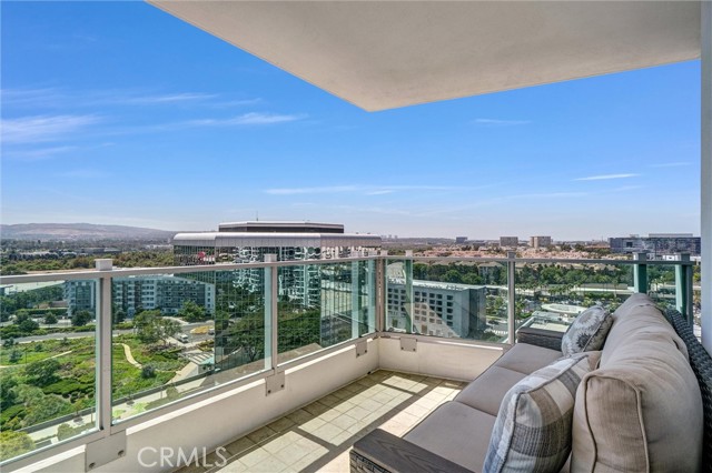Detail Gallery Image 15 of 57 For 3131 Michelson Dr #1504,  Irvine,  CA 92612 - 3 Beds | 2/1 Baths