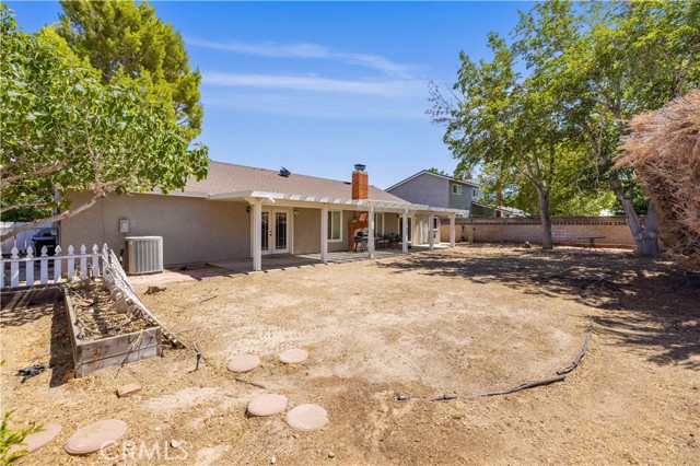 Detail Gallery Image 28 of 32 For 42901 Cinema Ave, Lancaster,  CA 93534 - 4 Beds | 2 Baths