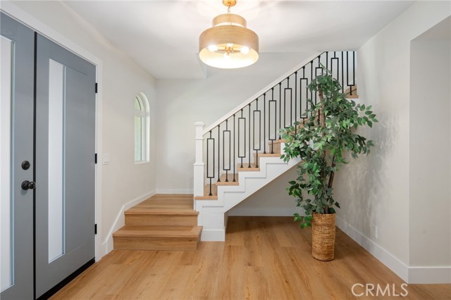 Detail Gallery Image 3 of 33 For 308 Calle Converse, Camarillo,  CA 93010 - 4 Beds | 3 Baths