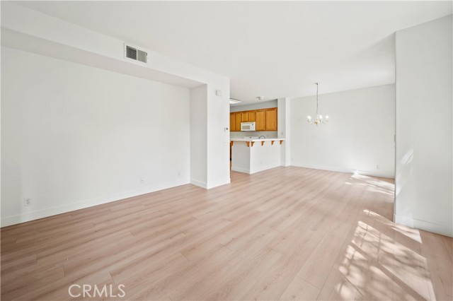 Detail Gallery Image 4 of 30 For 17824 Elm Ct, Carson,  CA 90746 - 3 Beds | 2/1 Baths