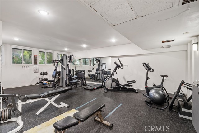 Detail Gallery Image 19 of 20 For 911 N Kings Rd #319,  West Hollywood,  CA 90069 - 1 Beds | 1 Baths