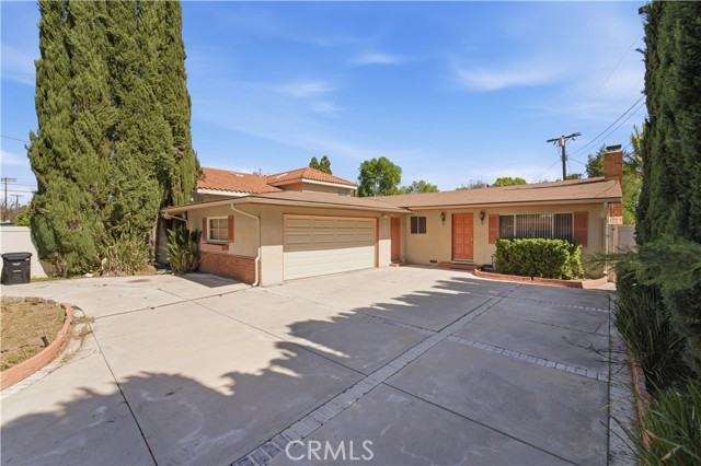 Detail Gallery Image 5 of 33 For 6254 Etiwanda Ave, Tarzana,  CA 91335 - 3 Beds | 2 Baths