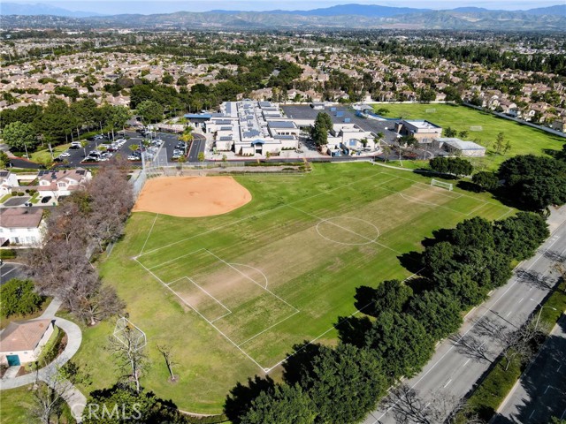 Detail Gallery Image 35 of 54 For 902 Solvay Aisle, Irvine,  CA 92606 - 2 Beds | 2 Baths